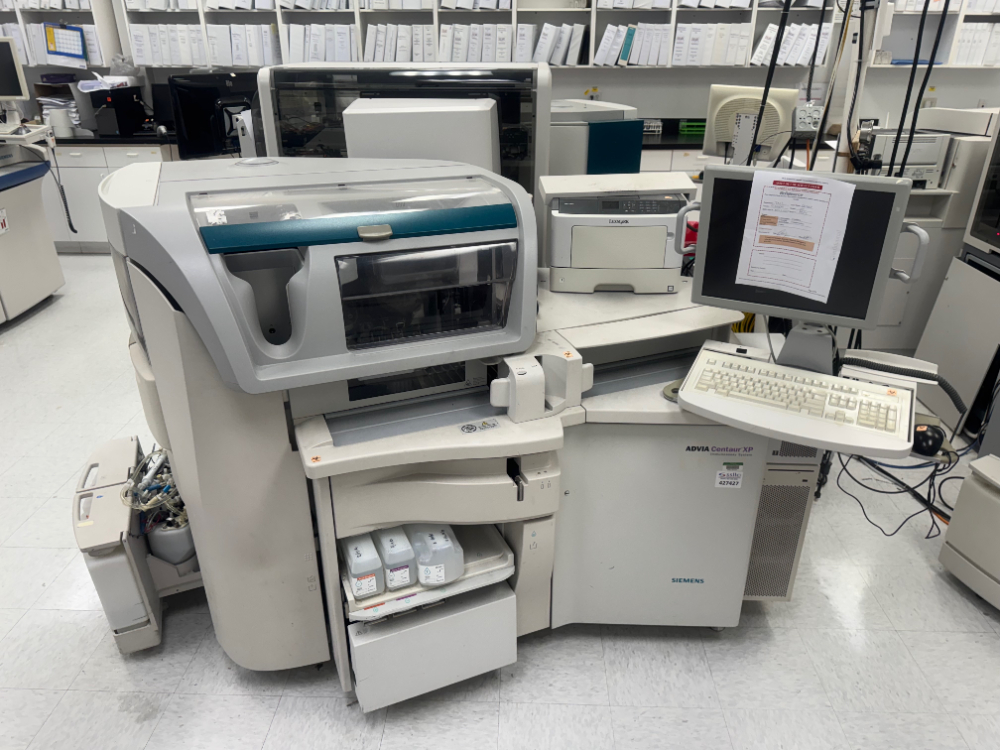 Image of Siemens Advia Centaur XP ImmunoAssay System